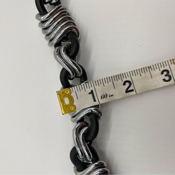 Unique Black Rubber & Silver 1” X 14” Choker Collar Snap Closure Clasp 7.9 oz - Picture 9 of 10